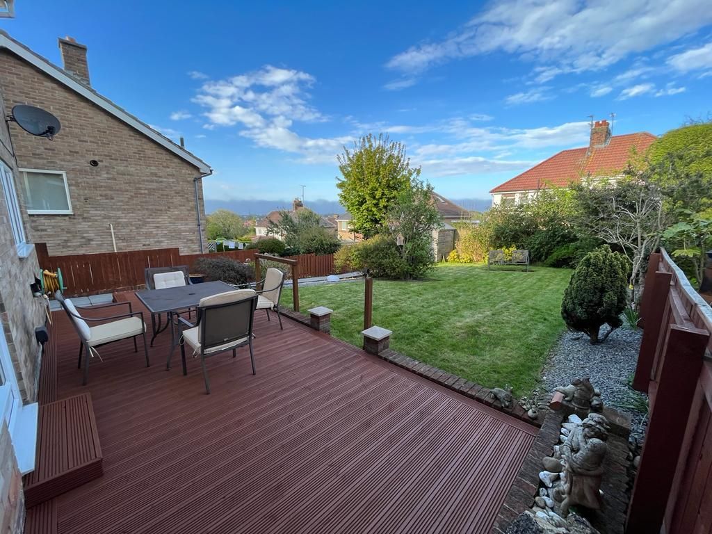 Property photo 2 of 22