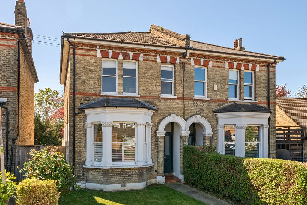 Property photo 2 of 13 1446984-1-69Eb80A...