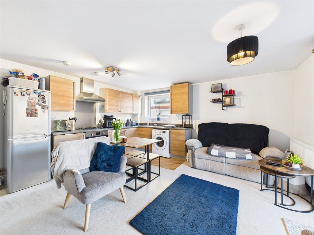 Property photo 3 of 8 Picture No. 03