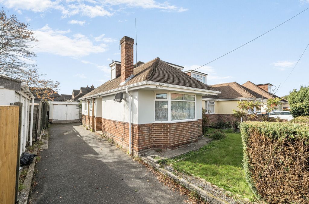 Property photo 1 of 13 1363843-3-68E52d1...