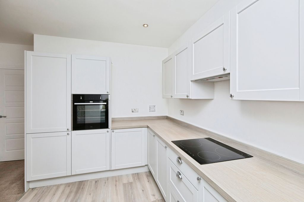 Additional image 13 of 3 bed flat for saleSt. Marys Gate, Derby, Derbyshire DE1