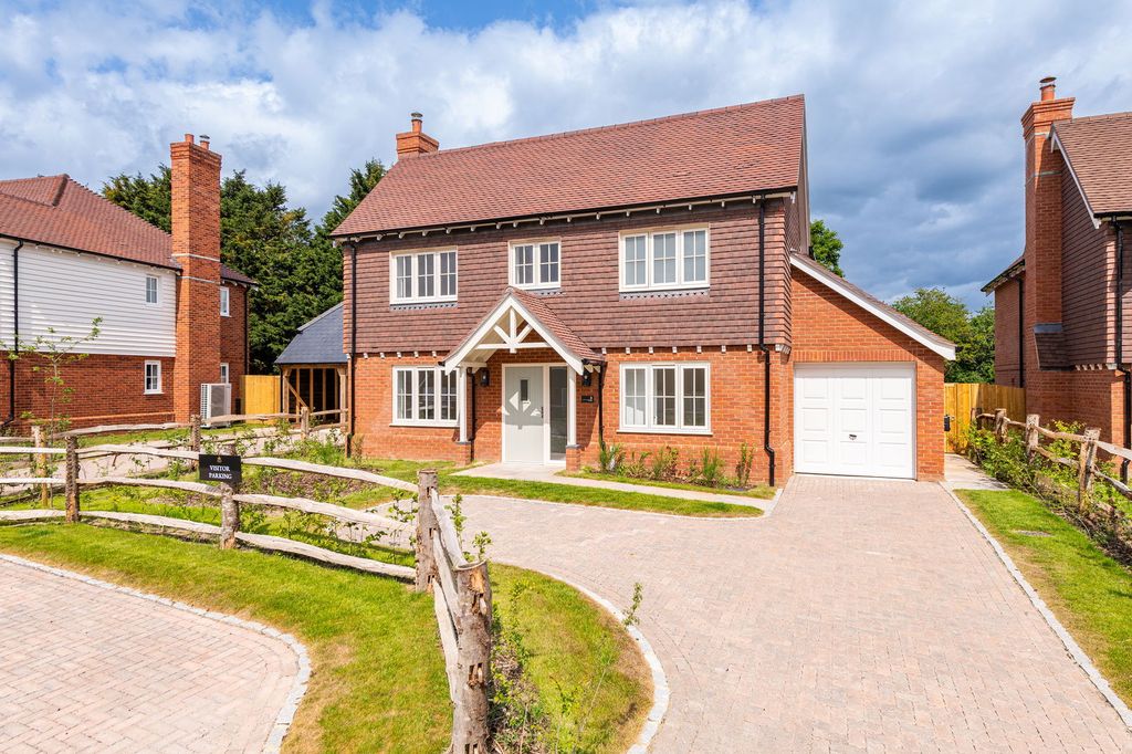 Property photo 1 of 16