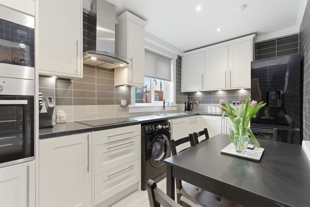 Property photo 2 of 20 4971362