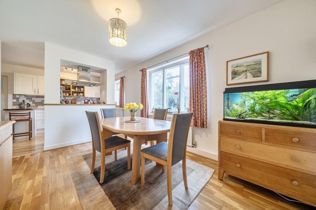 Property photo 3 of 27 Kitchen/Diner