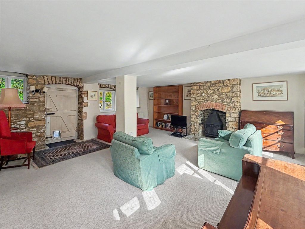 Property photo 2 of 18 Picture No. 08