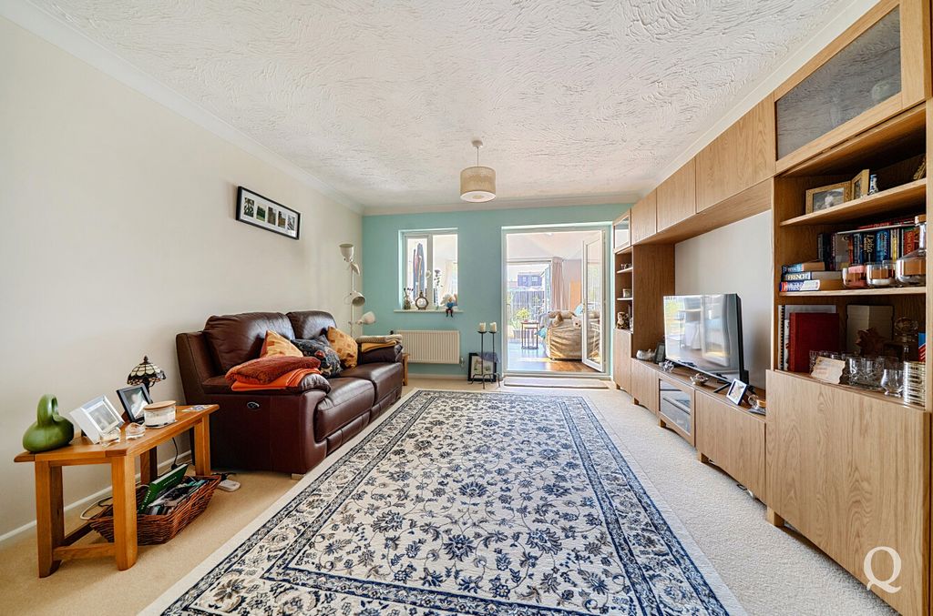 Property photo 3 of 28 23392d35-d143-452...