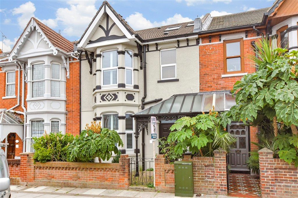 Property photo 3 of 15 External (Web)