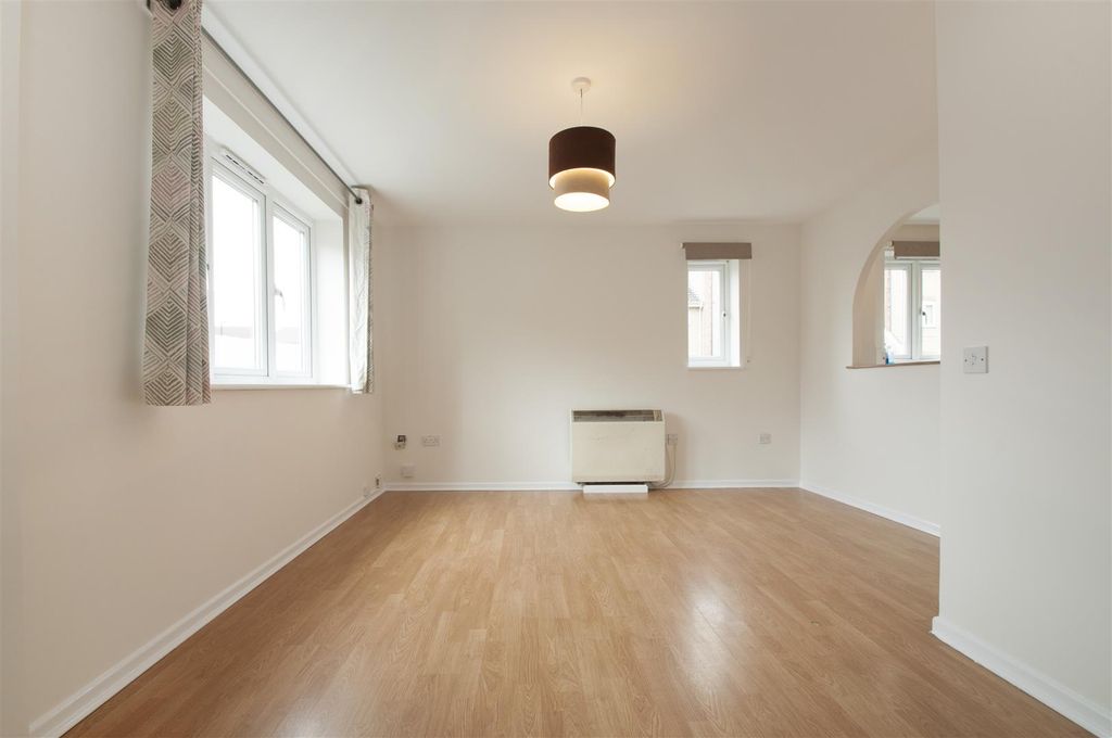 Property photo 2 of 7 Final 04.Jpg