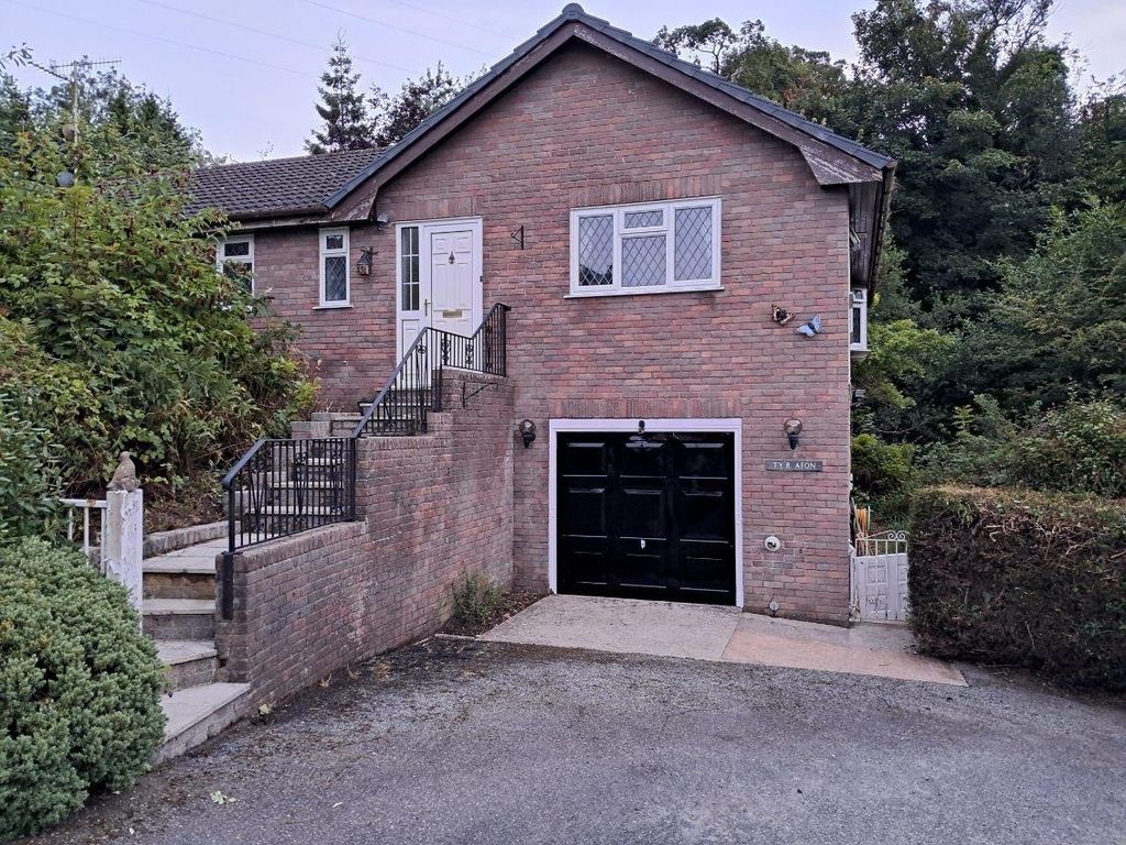 Property photo 1 of 22 Front Aspect