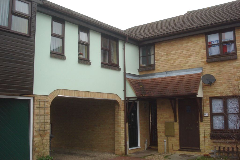 Property photo 1 of 8