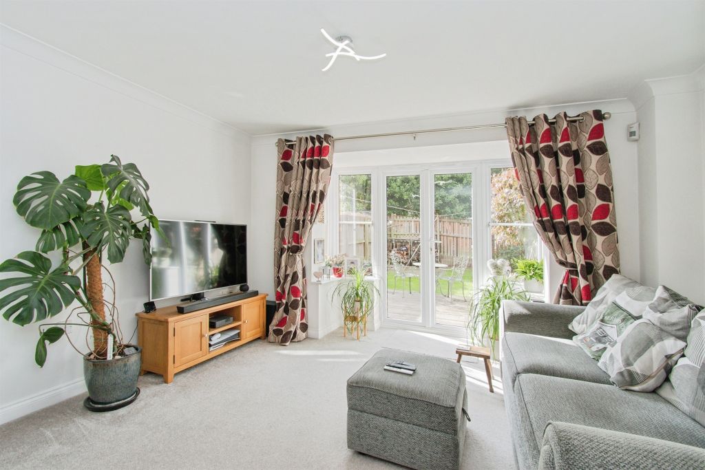 Property photo 3 of 13