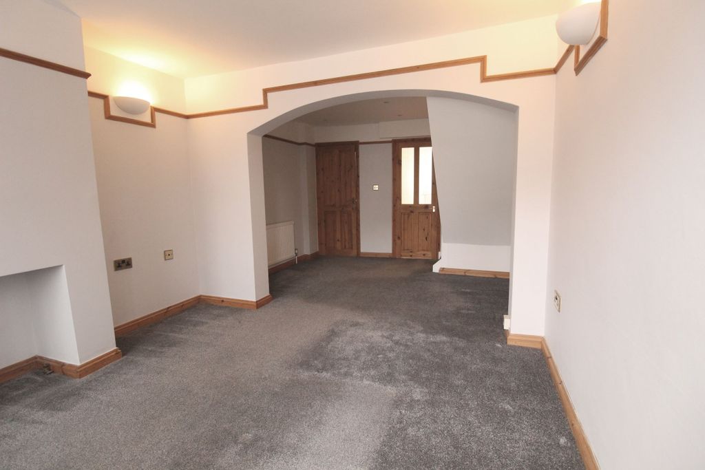Property photo 3 of 20 Img_9187