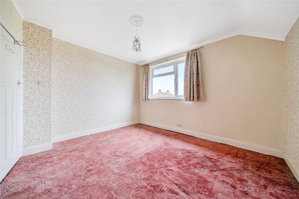 Property photo 3 of 18 Picture No. 19