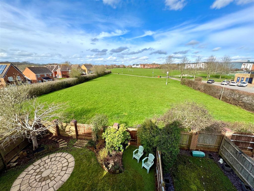 Property photo 3 of 18 Front View.Jpg