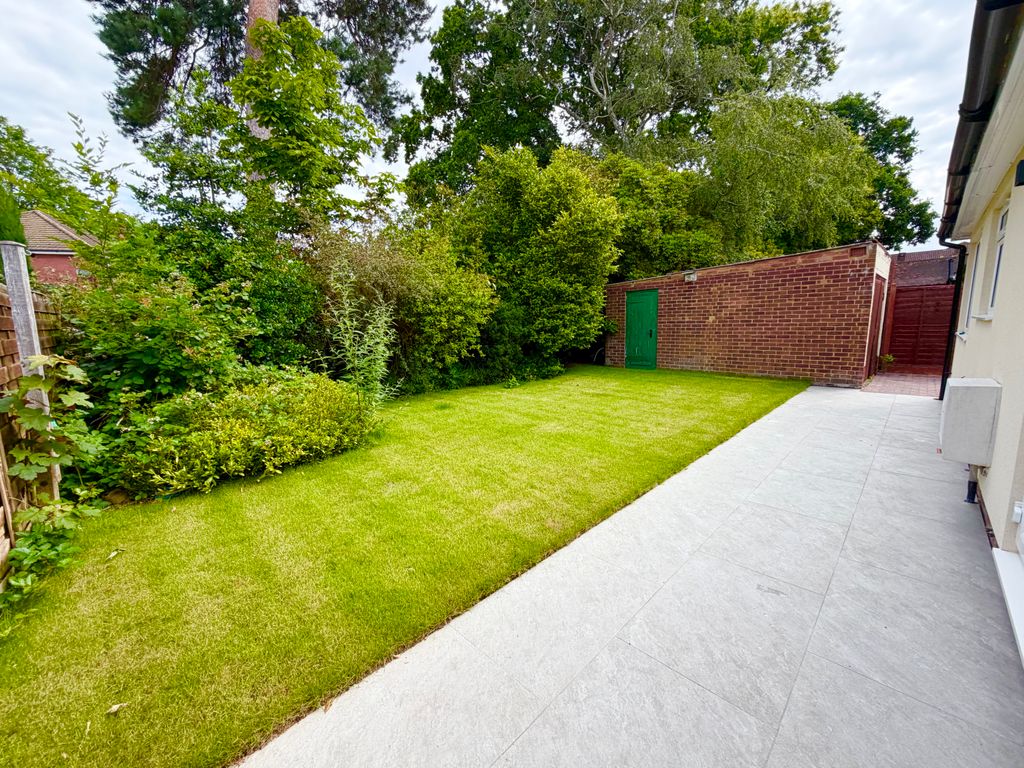Property photo 2 of 14 Img_3981