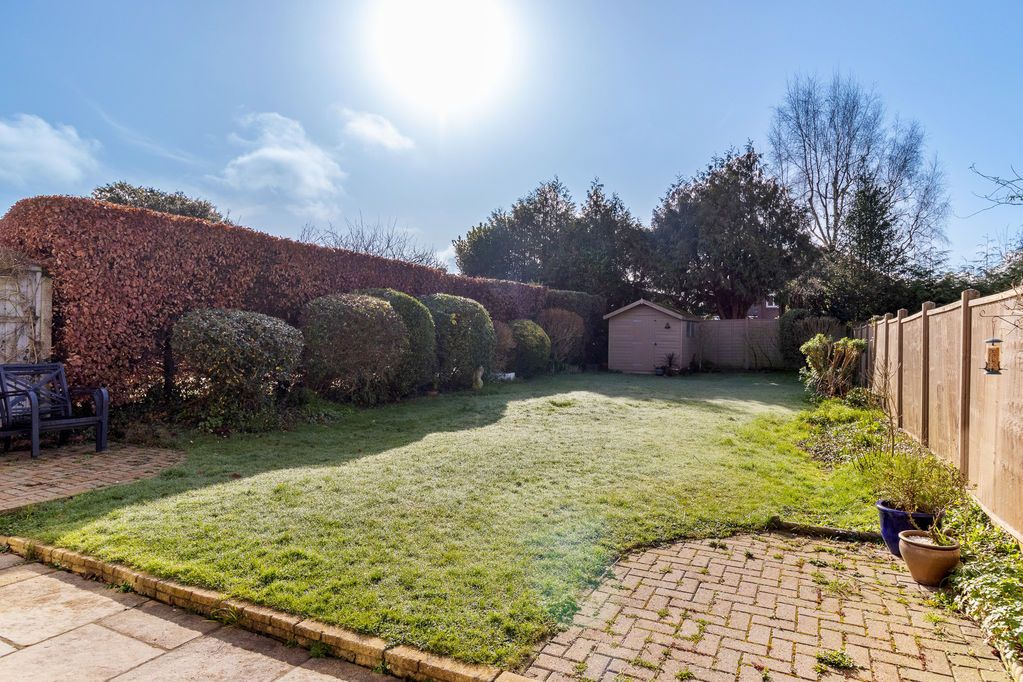 Property photo 2 of 19 Photo 17