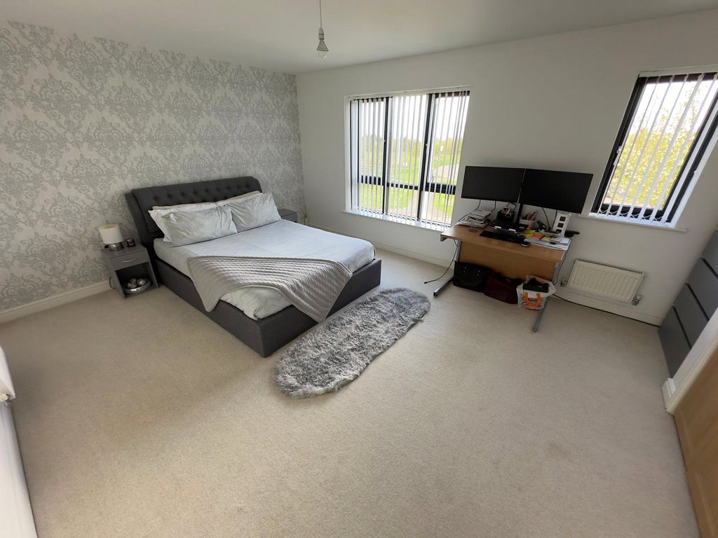 Additional image 7 of 5 bed detached house to rentGlendale, Lawley Village, Telford, Shropshire TF4
