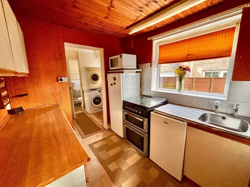 Property photo 2 of 10 Image 2