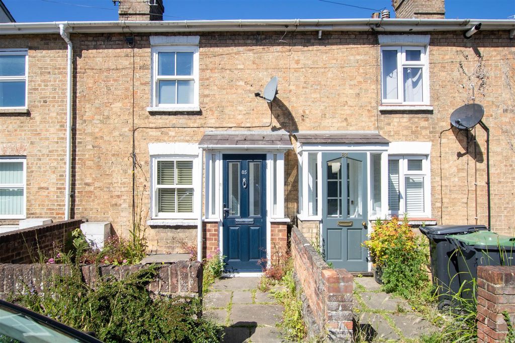 Property photo 1 of 11