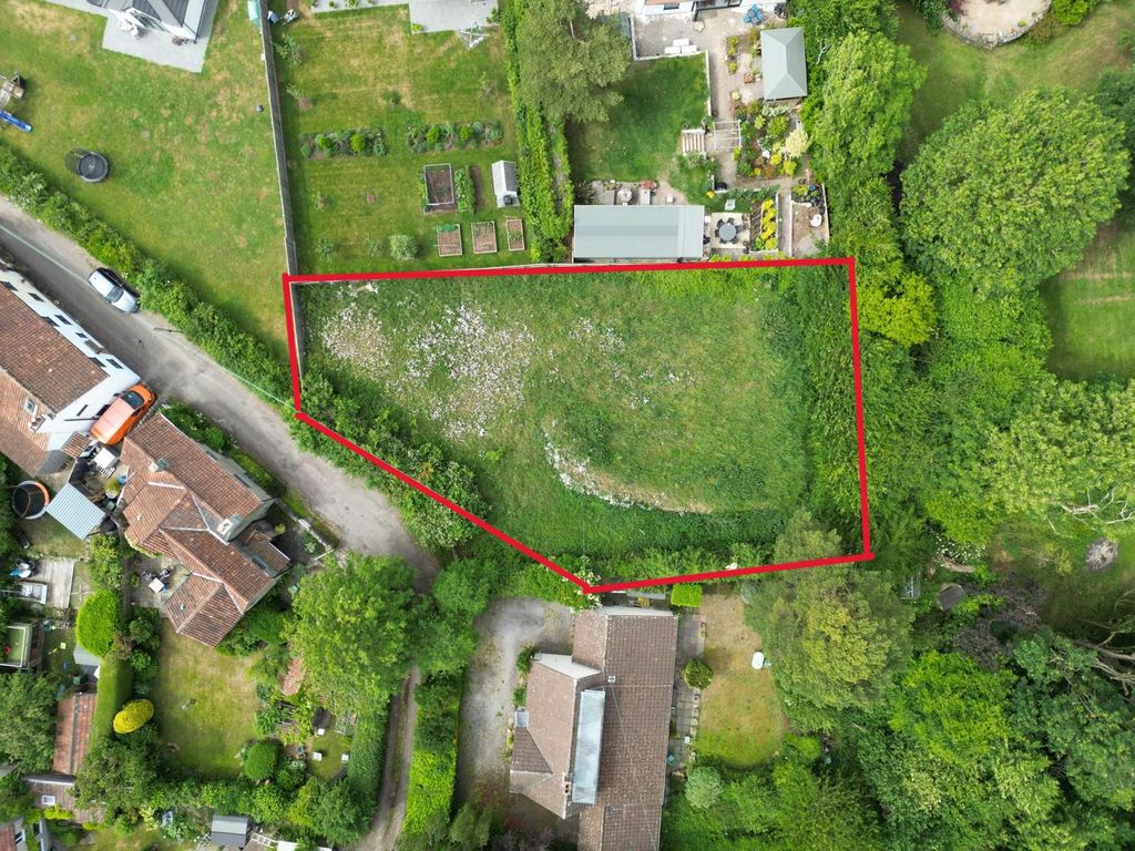 Property photo 2 of 13 Plot