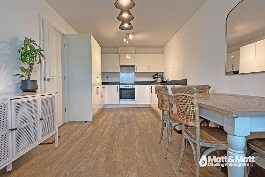 Property photo 3 of 9 4733997