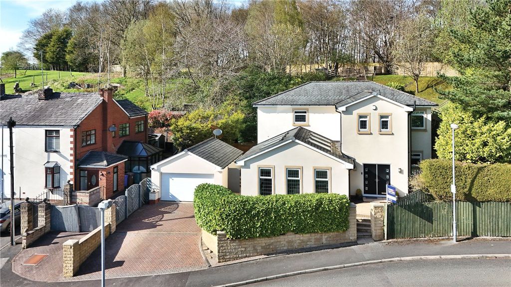 Property photo 1 of 46 Picture No. 57