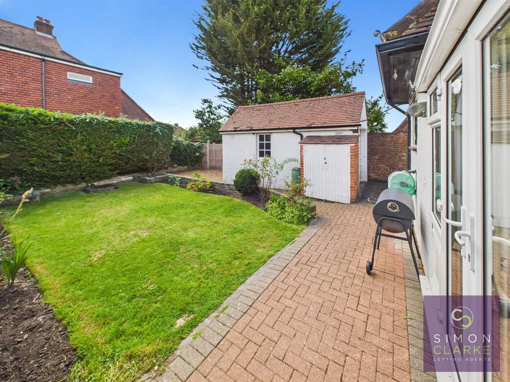 Property photo 3 of 17 Cam05425G0-Pr0047-Still023.Jpg