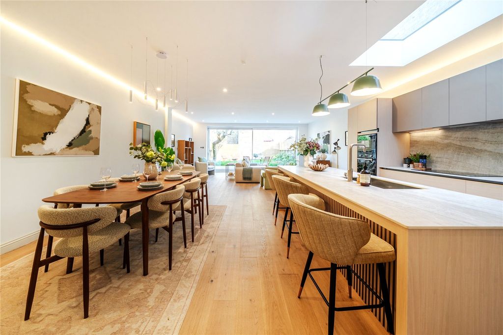 Property photo 3 of 16 Picture No. 16