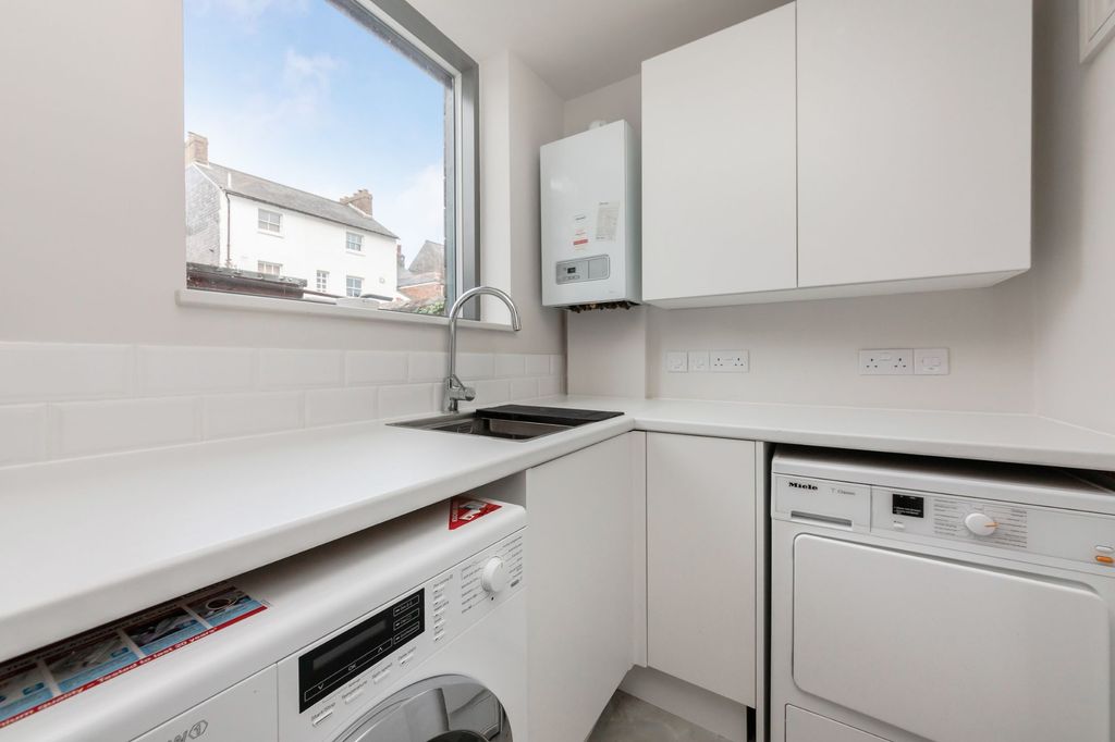 Additional image 24 of 3 bed detached house for salePriory Street, Lewes BN7
