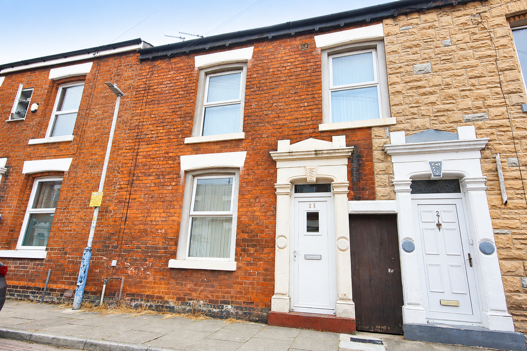 Property photo 1 of 11