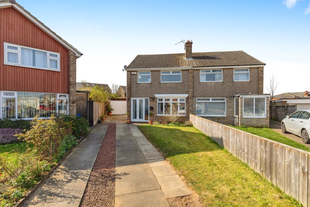 Property photo 1 of 17