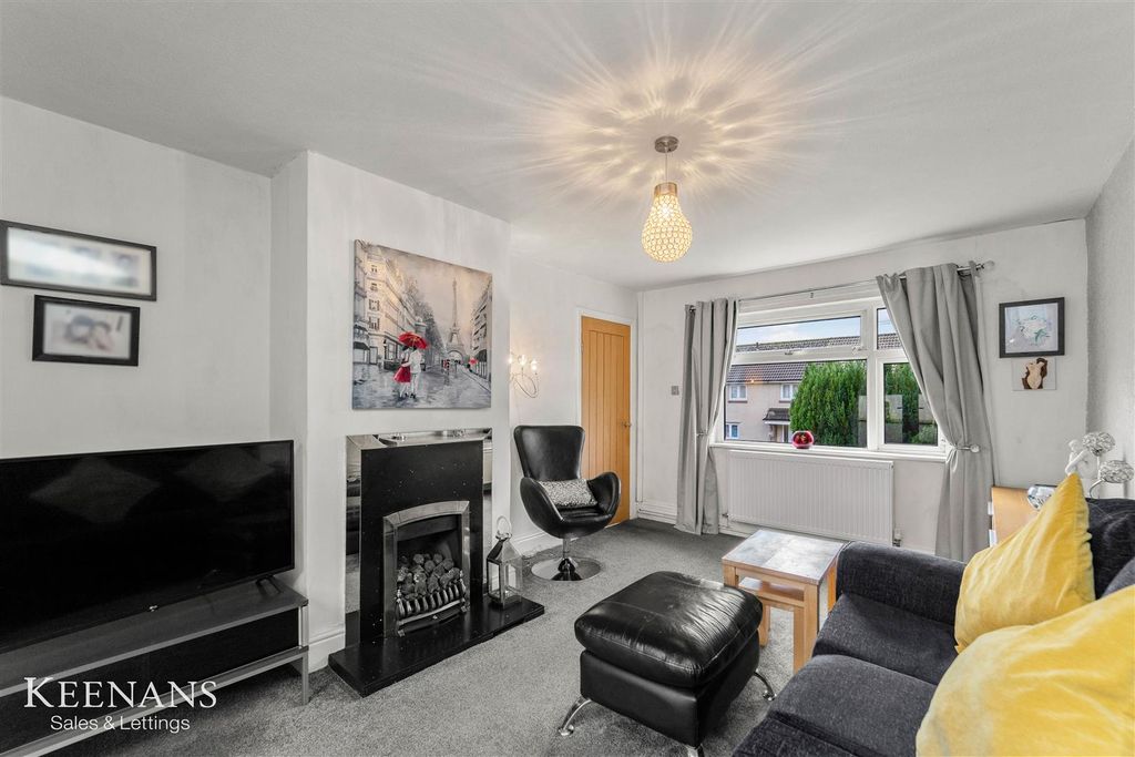 Property photo 3 of 22 3.Jpg