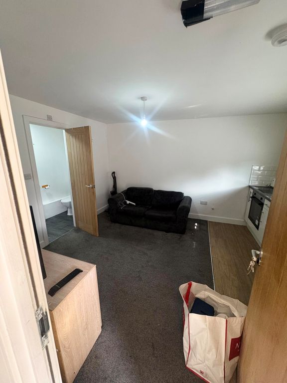 Property photo 2 of 4