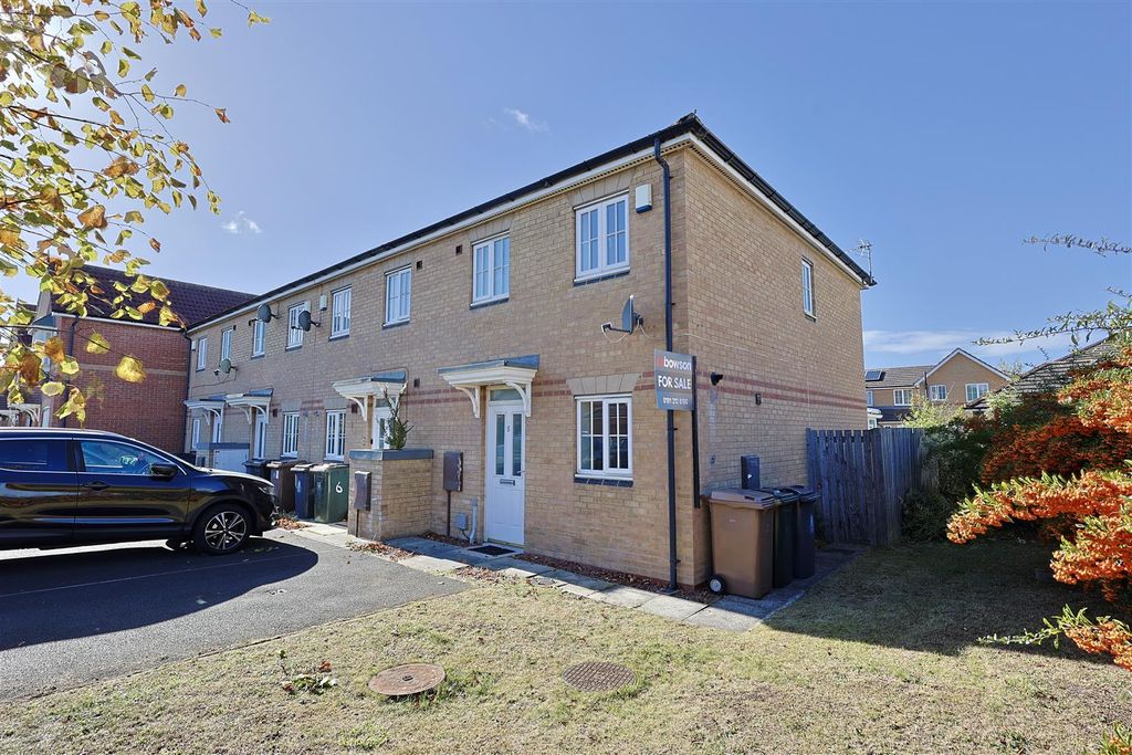 Property photo 1 of 26 A6C02939-066D-4783-82Fd-93Aa301Bc3Eb_1_201_A.Jpeg
