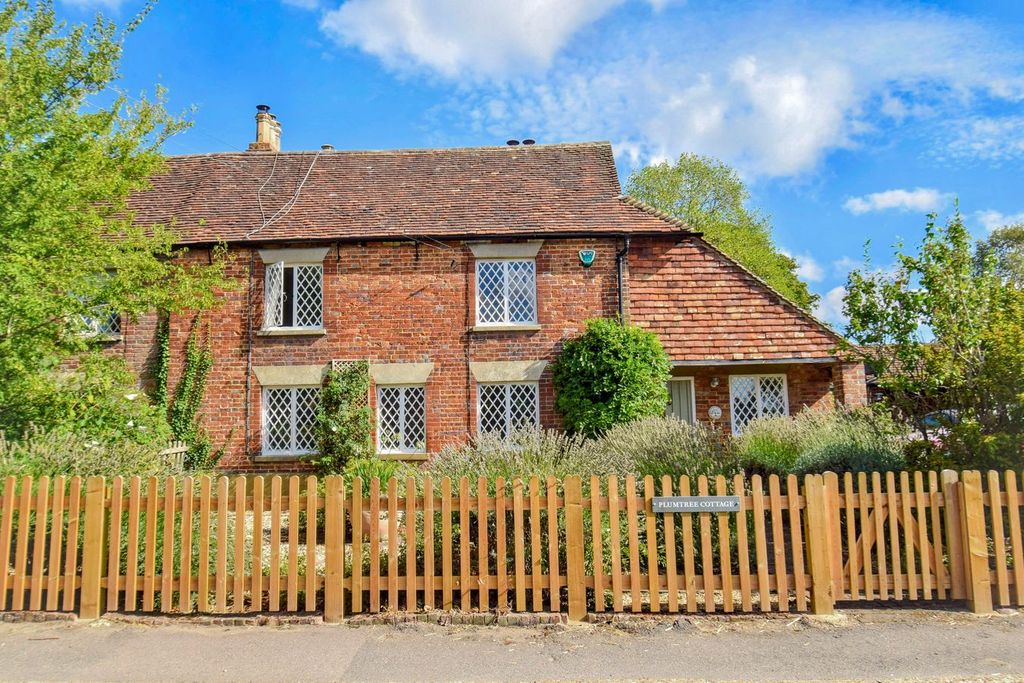 Property photo 1 of 37