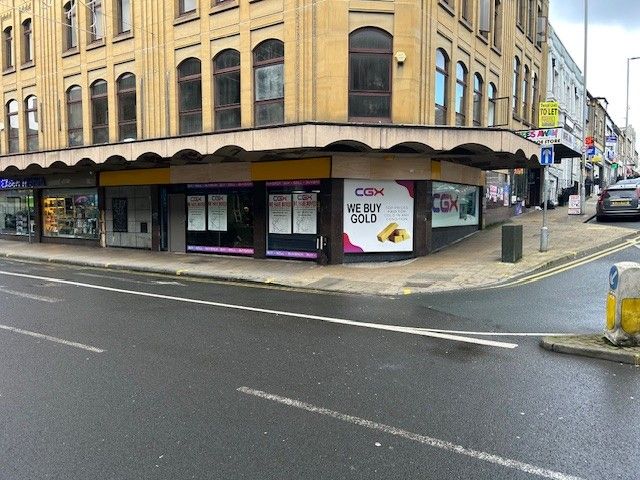 Property photo 1 of 5