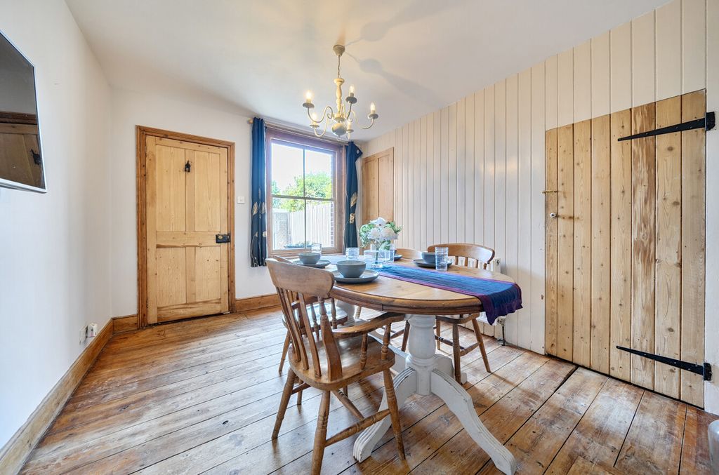 Property photo 2 of 19 Dining Room