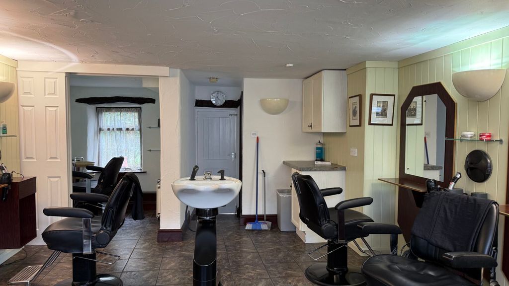 Property photo 3 of 14 Additional_Image_2