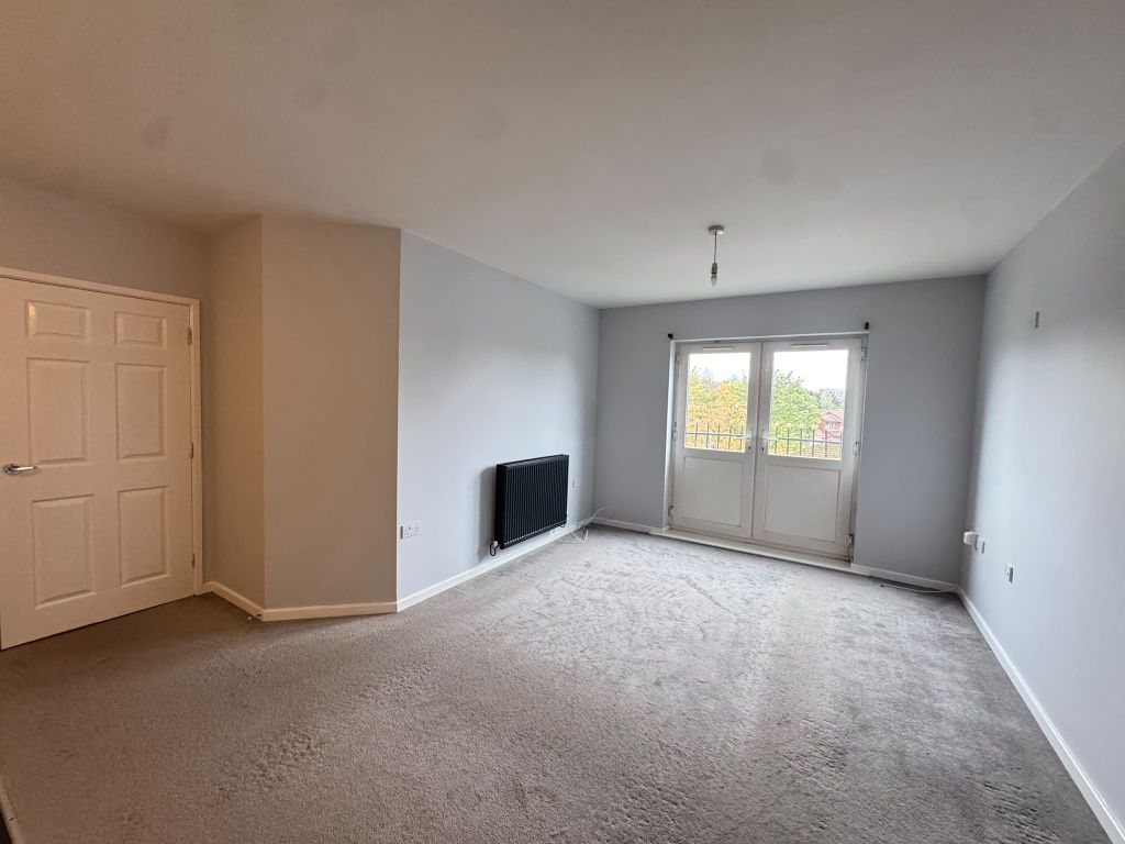 Property photo 3 of 6 Lounge