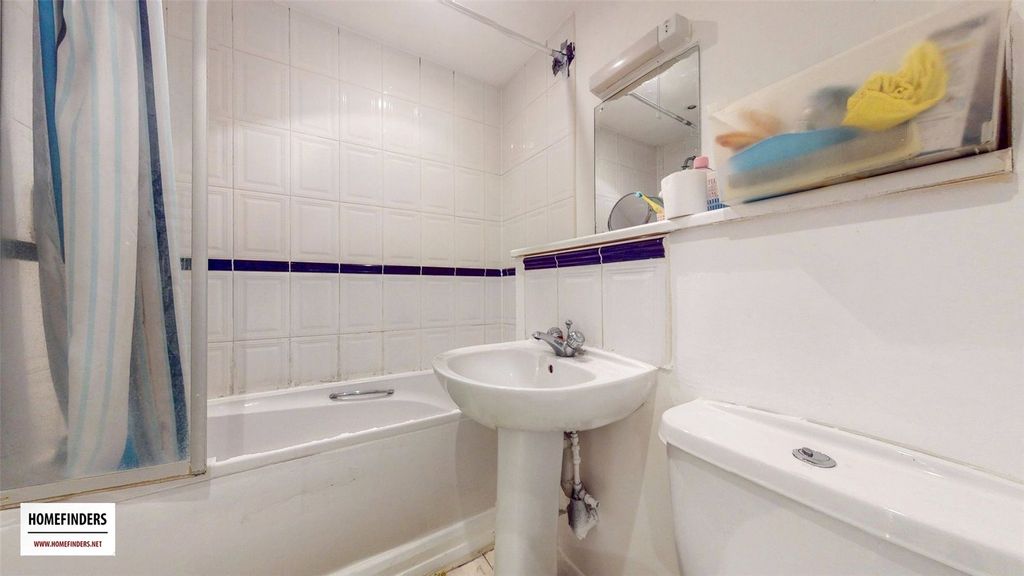 Property photo 3 of 12 Picture No. 02