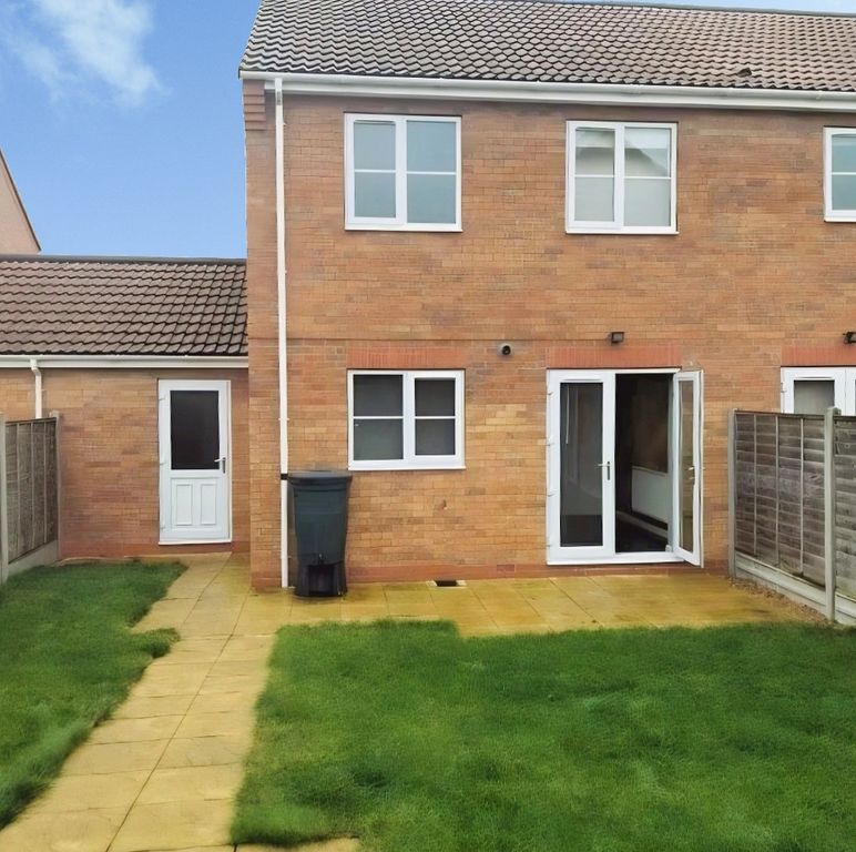 Property photo 1 of 8