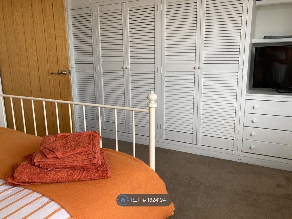 Property photo 3 of 5