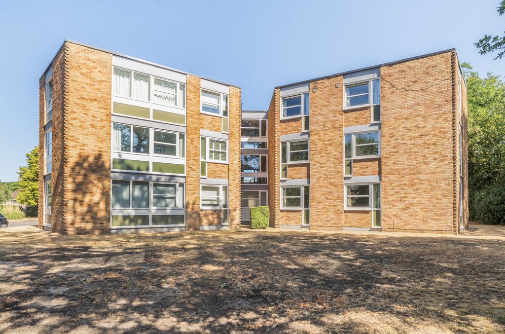 Property photo 1 of 11 1499077-6-6A67893...