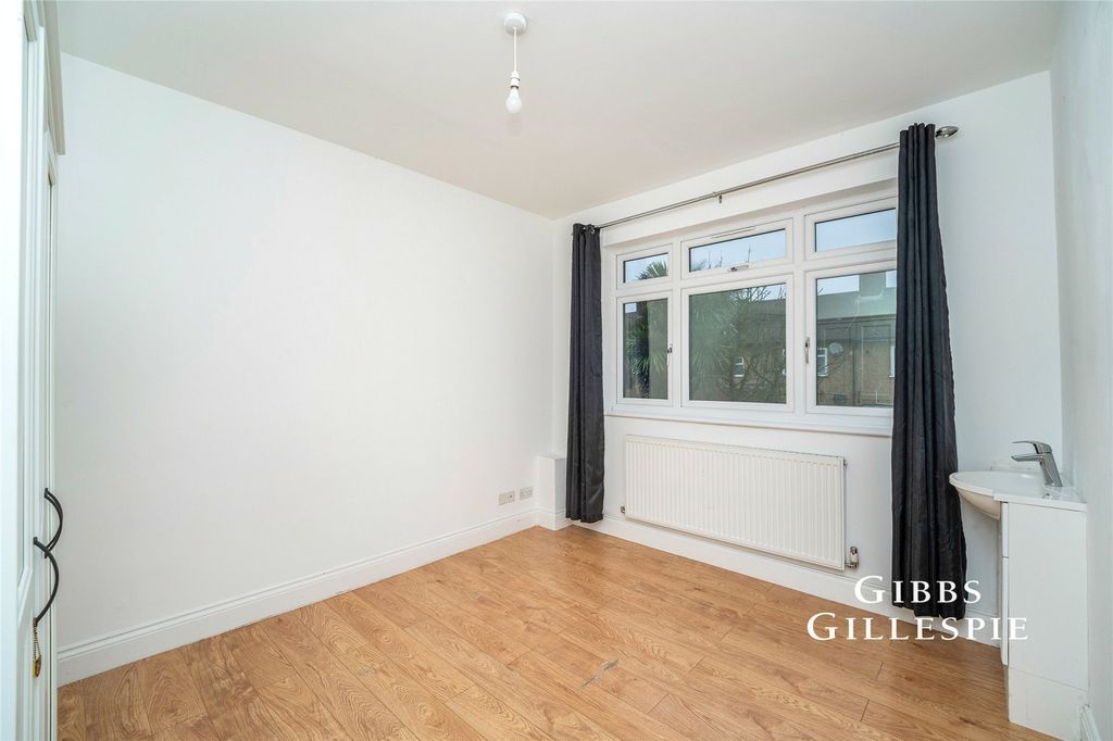 Property photo 2 of 9 Picture No. 01