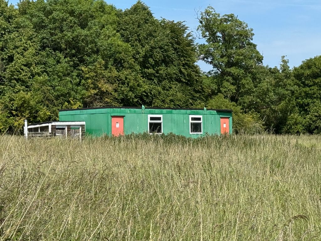 Property photo 1 of 5 Img_2055