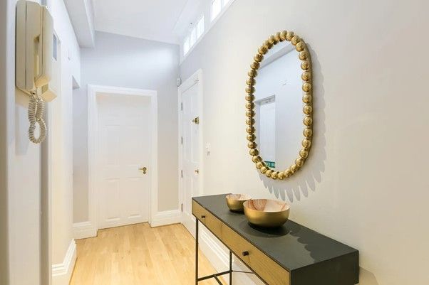 Property photo 2 of 15 Hallway