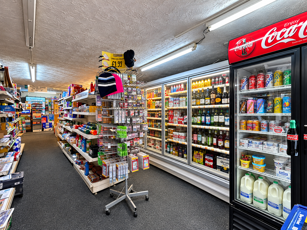 Property photo 2 of 12 Shop Floor