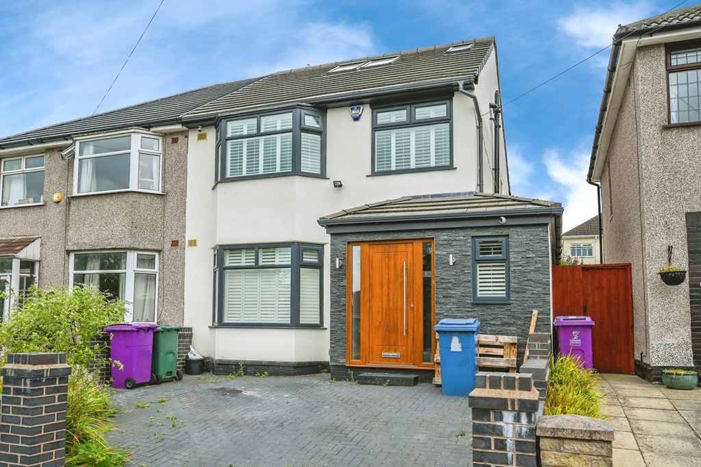 Property photo 1 of 17 Photo