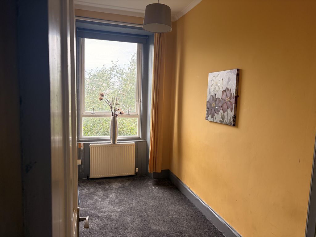 Property photo 1 of 3