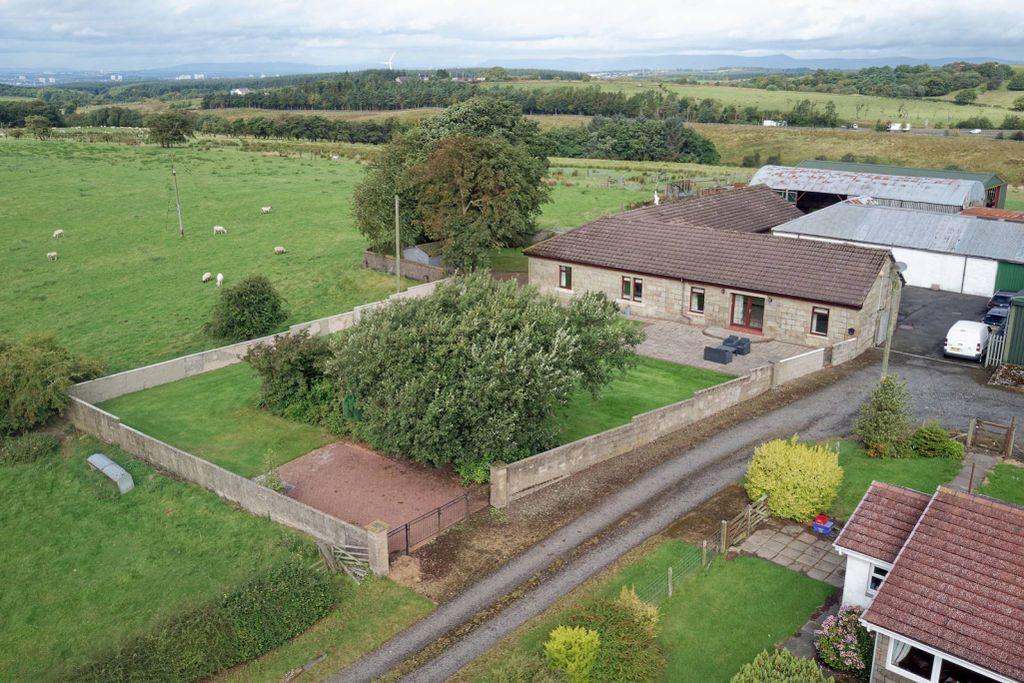 Property photo 1 of 30